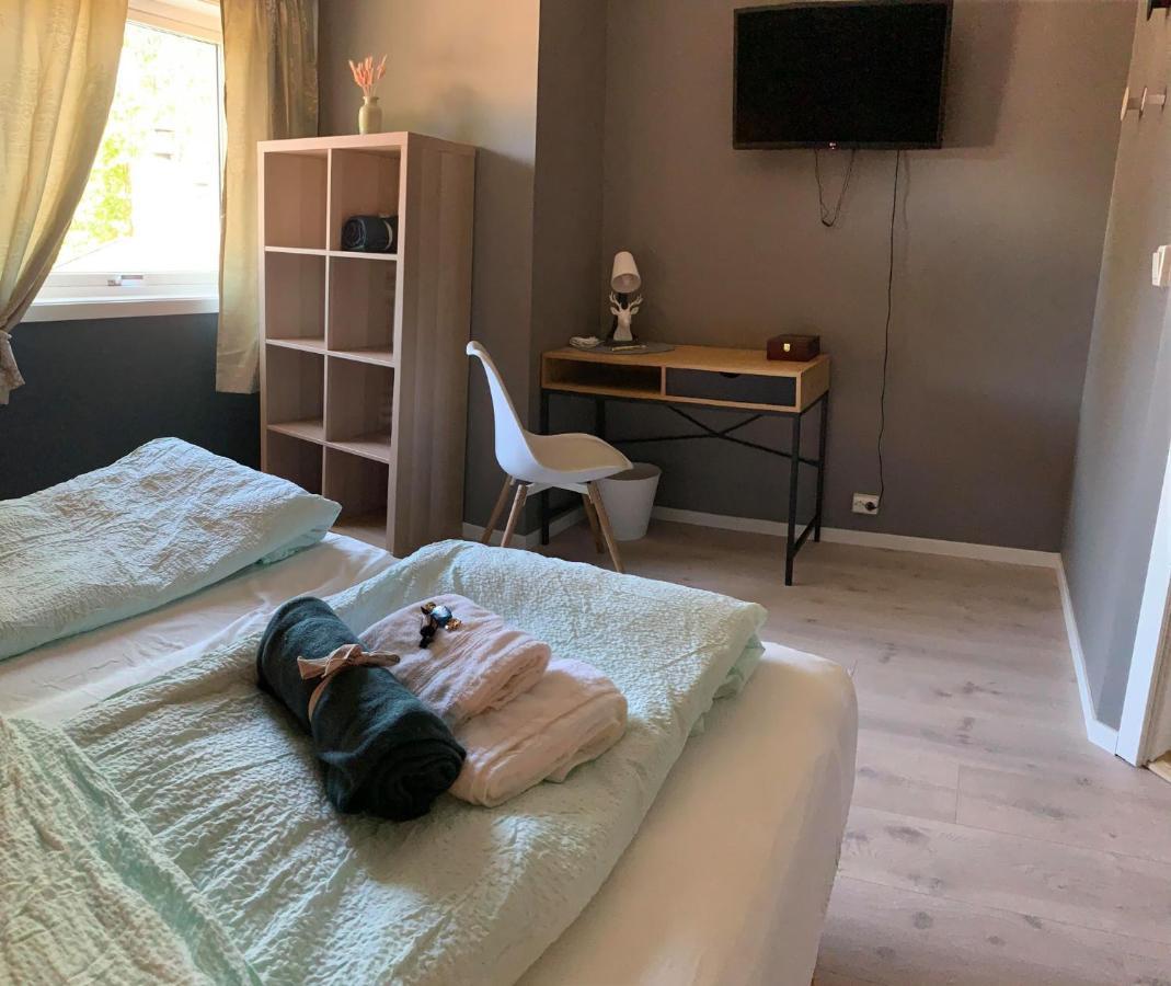 Heggelis Bed & Breakfast Alta Ngoại thất bức ảnh
